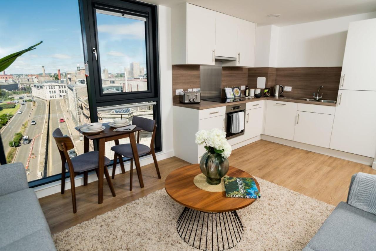 Chic Apartments And Studios At The Point In แอเบอร์ดีน ภายนอก รูปภาพ